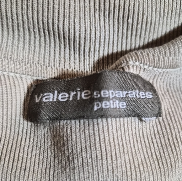 Valerie Separates 100% Silk Grey Mock Neck Sweater PL - READ DESC - Picture 2 of 10